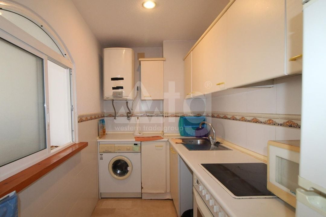 Appartement de 3 chambres à Torrevieja - ALM146034 - Photo - 4