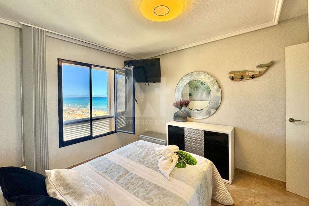 2 bedroom Apartment in Torrevieja - CBW146037 - Photo - 12