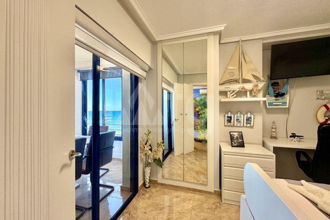 2 bedroom Apartment in Torrevieja - CBW146037 - Photo - 16