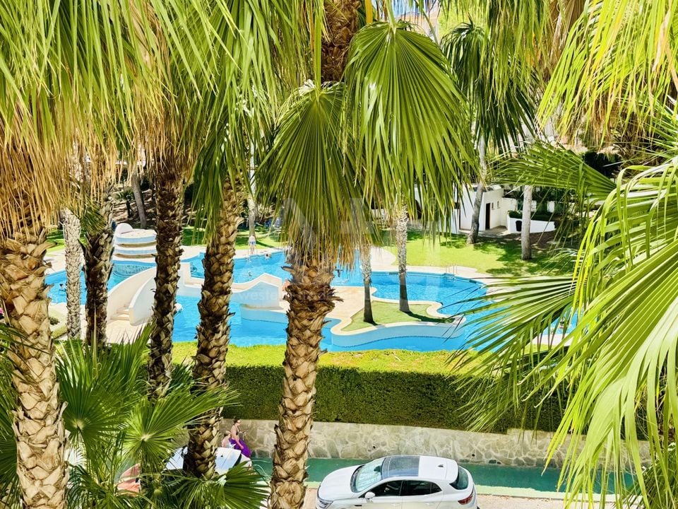 1 bedroom Apartment in Orihuela Costa - CT146042 - Photo - 2