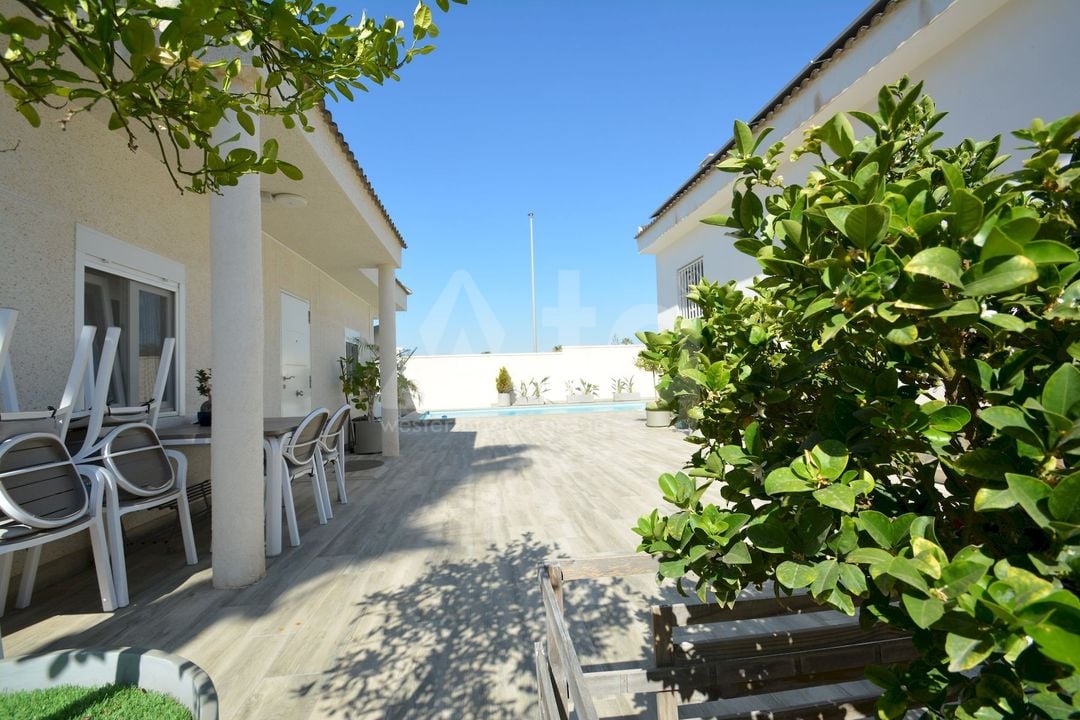 Villa de 4 chambres à Ciudad Quesada - LCP146108 - Photo - 21
