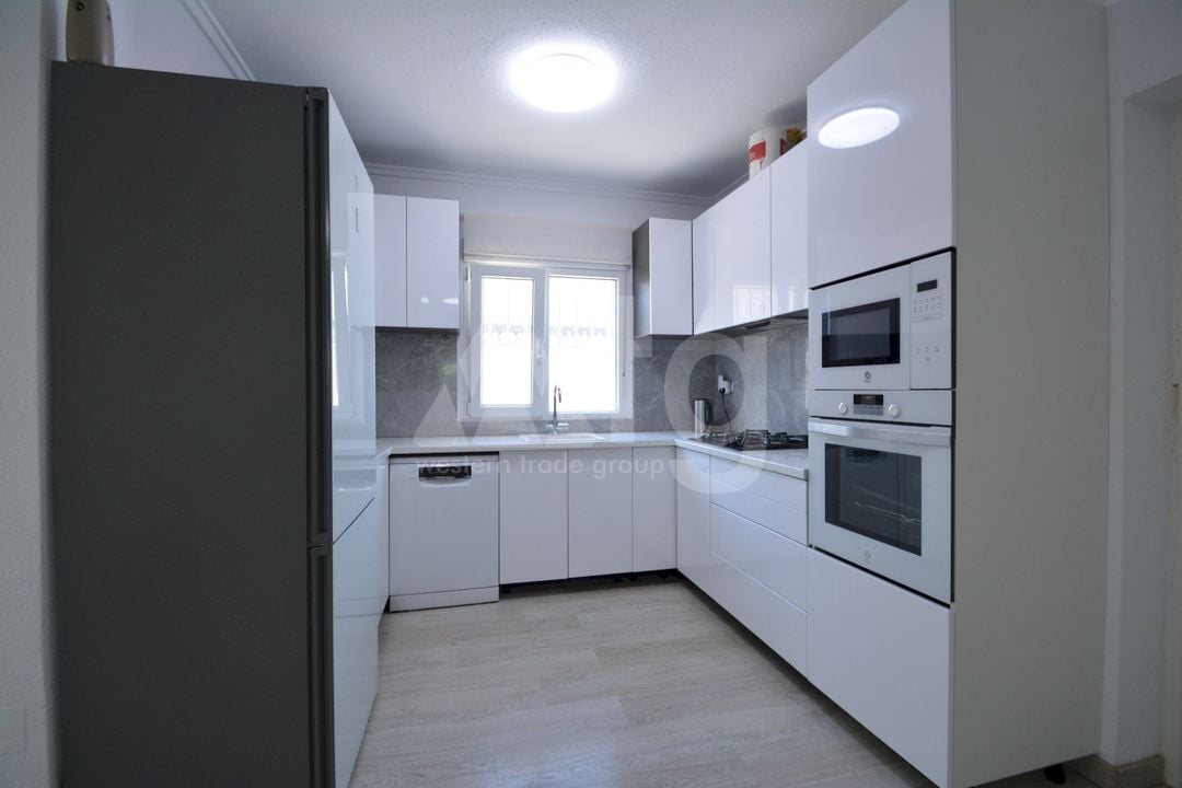 Villa de 4 chambres à Ciudad Quesada - LCP146108 - Photo - 7