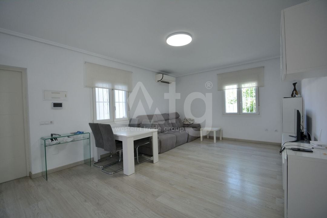Villa de 4 chambres à Ciudad Quesada - LCP146108 - Photo - 4