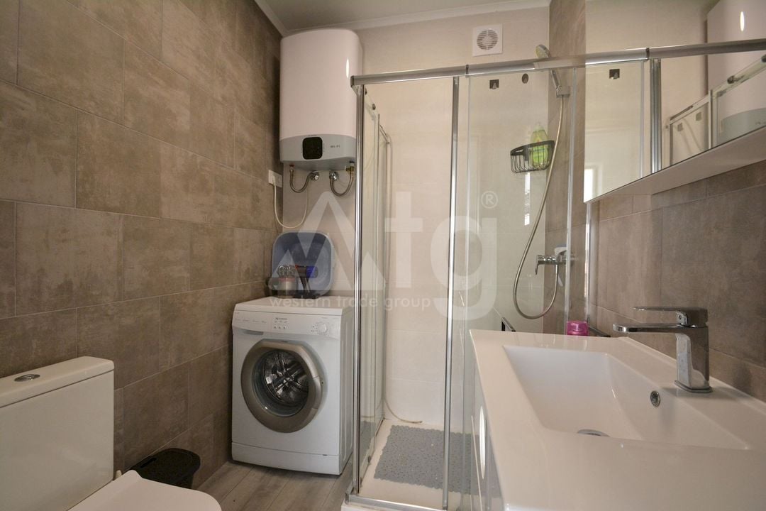 Villa de 4 chambres à Ciudad Quesada - LCP146108 - Photo - 17