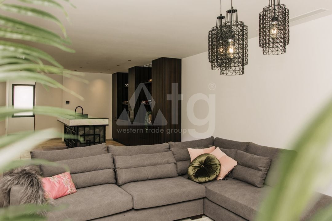 4 bedroom Villa in Rojales - BL115077 - Photo - 18
