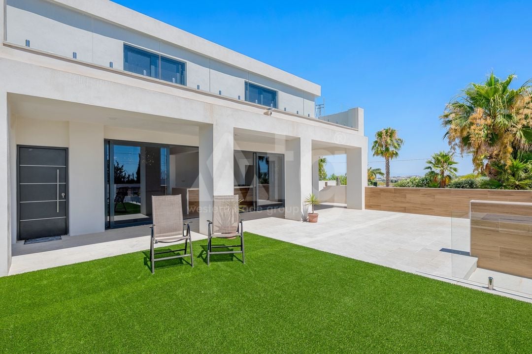8 bedroom Villa in Los Montesinos - CBB146194 - Photo - 4