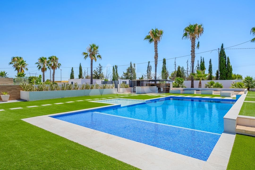 8 bedroom Villa in Los Montesinos - CBB146194 - Photo - 2