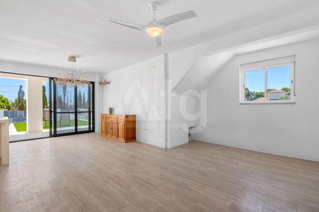 8 bedroom Villa in Los Montesinos - CBB146194 - Photo - 7