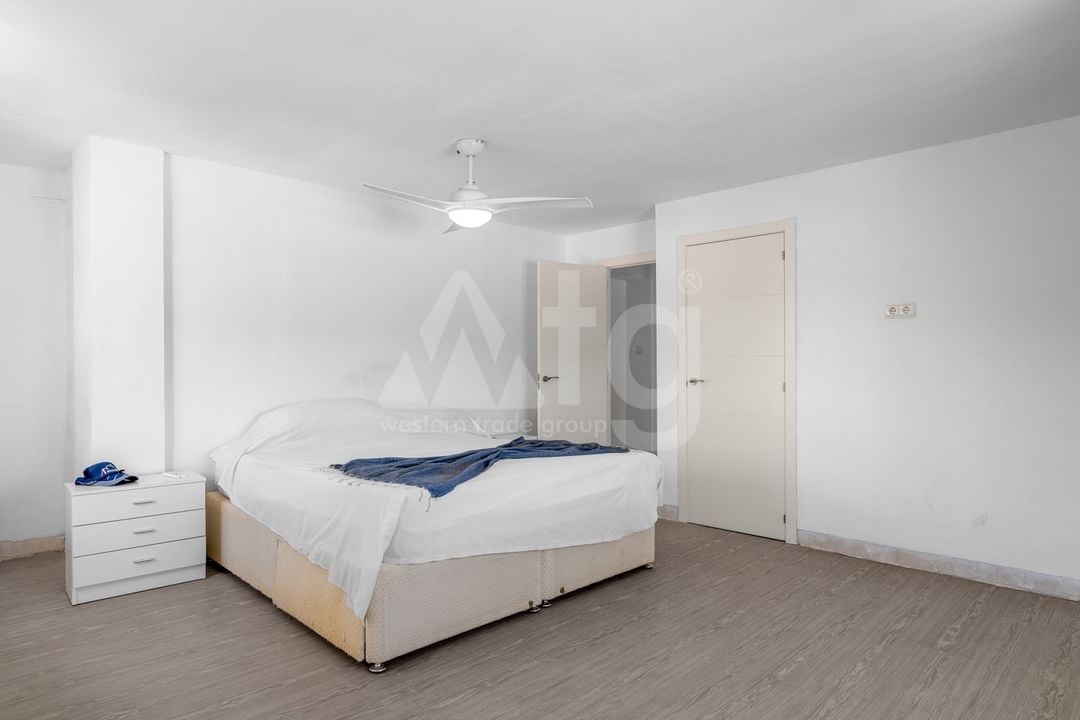 8 bedroom Villa in Los Montesinos - CBB146194 - Photo - 15
