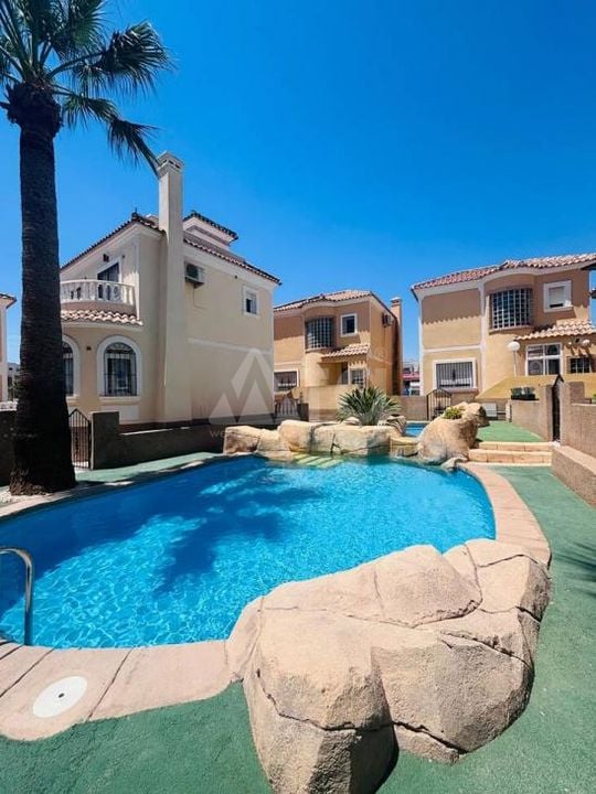 3 bedroom Villa in Lomas de Cabo Roig - HRE146375 - Photo - 18