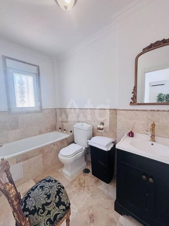 3 bedroom Villa in Lomas de Cabo Roig - HRE146375 - Photo - 11