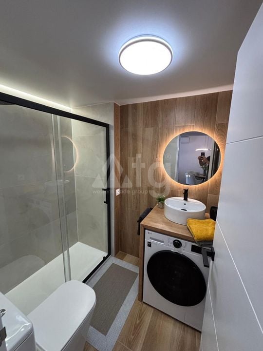 2 bedroom Apartment in Torrevieja - LR146549 - Photo - 11
