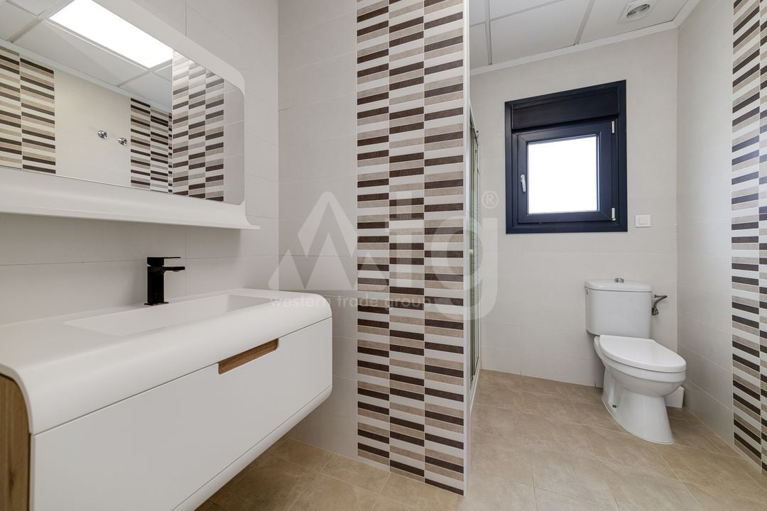 4 bedroom Villa in Torrevieja - CBC37369 - Photo - 33