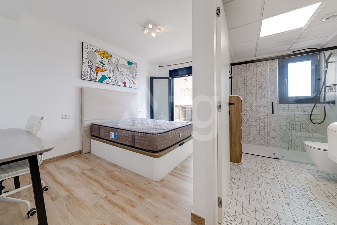 4 bedroom Villa in Torrevieja - CBC37369 - Photo - 28