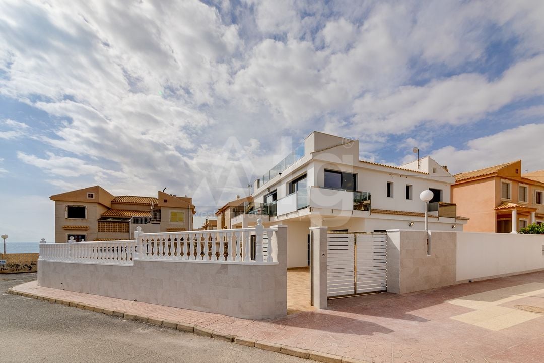 4 bedroom Villa in Torrevieja - CBC37369 - Photo - 48