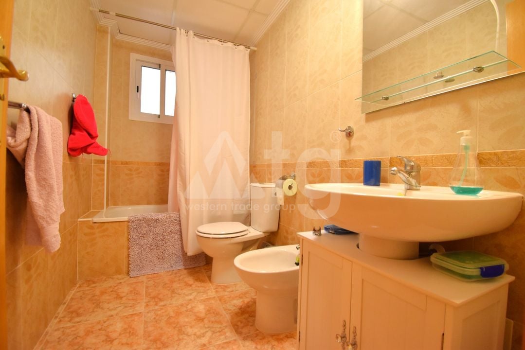 2 bedroom Apartment in Playa Flamenca - VRE146784 - Photo - 9