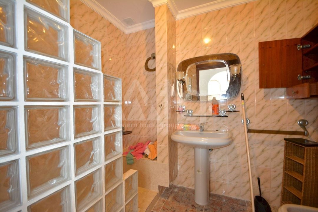 Townhouse de 4 chambres à Torrevieja - LCP146859 - Photo - 24