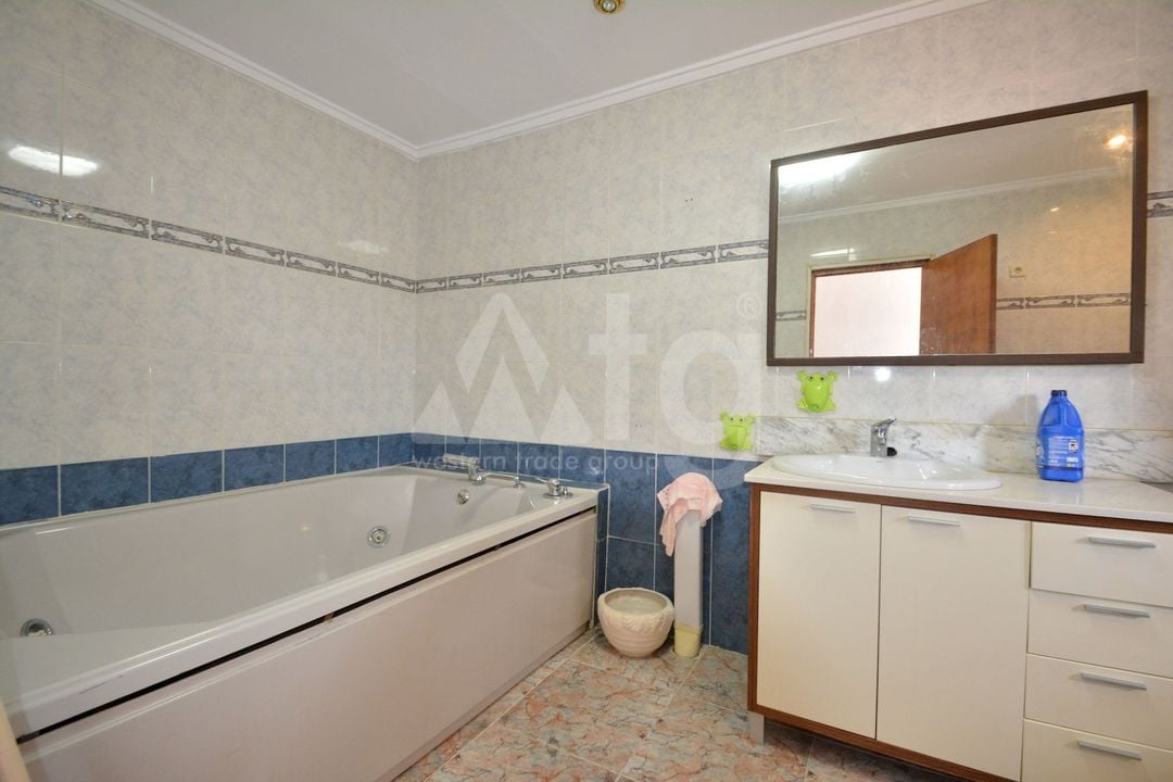 Townhouse de 4 chambres à Torrevieja - LCP146859 - Photo - 21