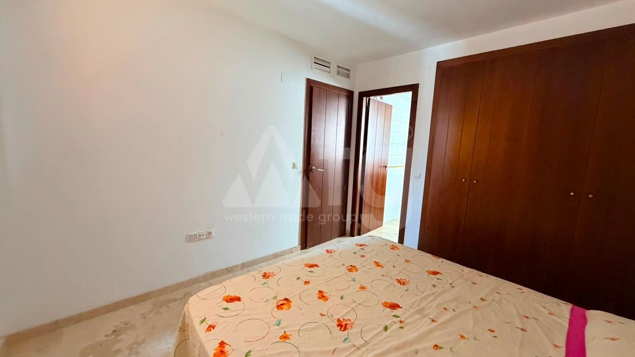 2 bedroom Apartment in Punta Prima - LR146893 - Photo - 11