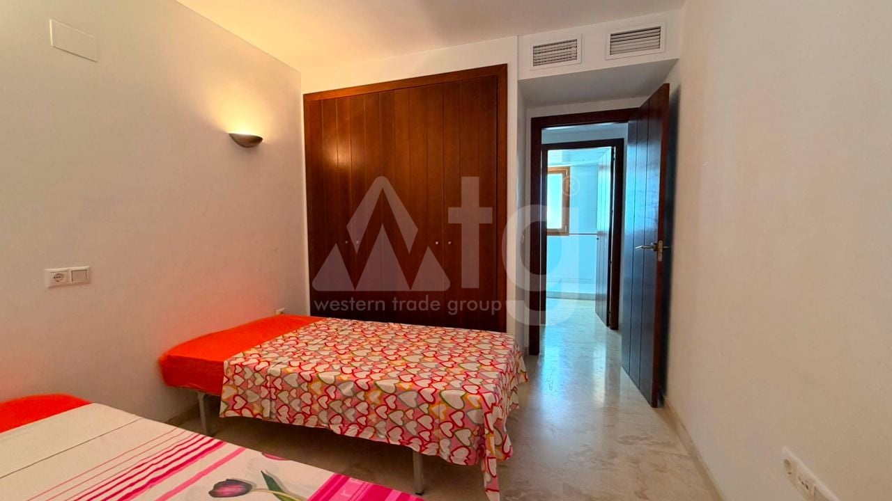 2 bedroom Apartment in Punta Prima - LR146893 - Photo - 13