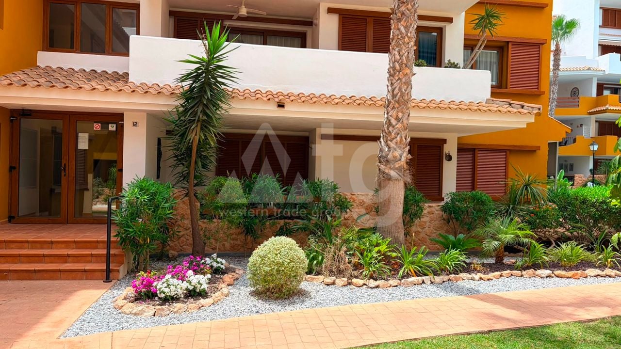 2 bedroom Apartment in Punta Prima - LR146893 - Photo - 25