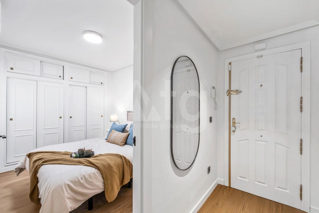 2 bedroom Apartment in Playa Flamenca - VRE146946 - Photo - 17