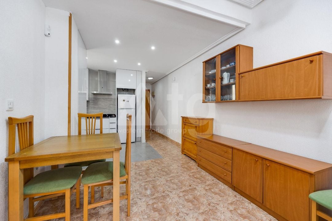2 bedroom Apartment in Torrevieja - CYM146968 - Photo - 5