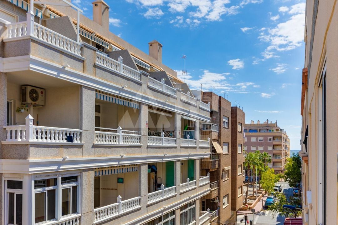 2 bedroom Apartment in Torrevieja - CYM146968 - Photo - 20