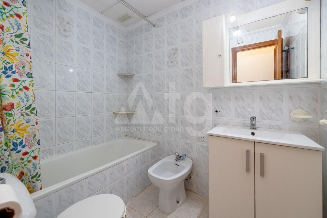 Appartement de 2 chambres à Torrevieja - CYM146969 - Photo - 14