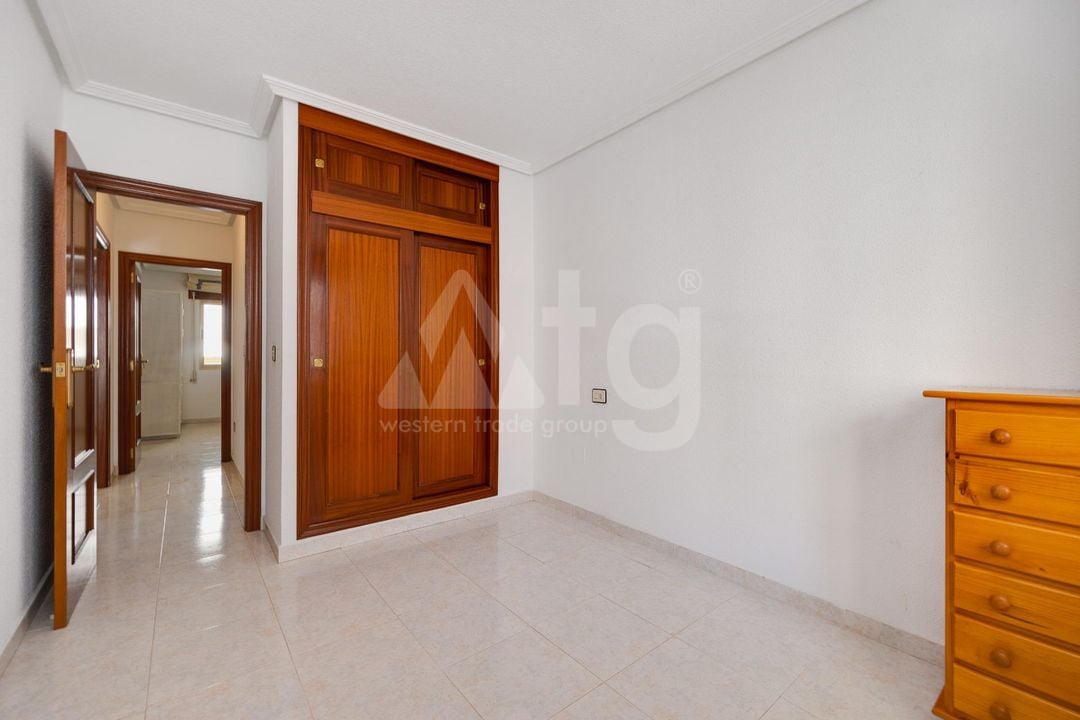 Appartement de 2 chambres à Torrevieja - CYM146969 - Photo - 11