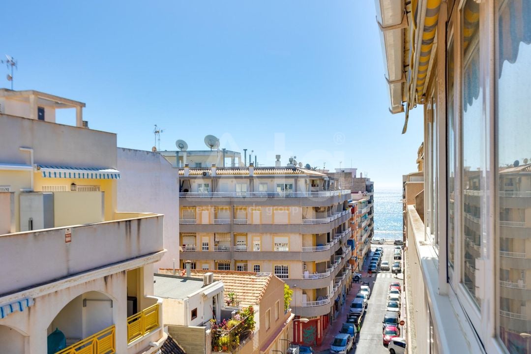 3 bedroom Penthouse in Torrevieja - CYM146971 - Photo - 26