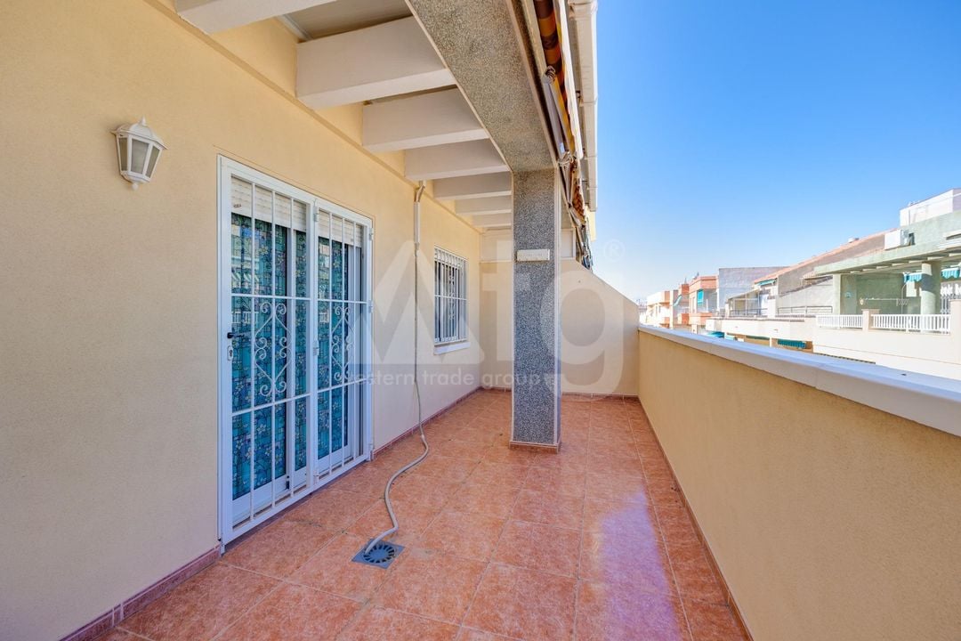 3 bedroom Penthouse in Torrevieja - CYM146971 - Photo - 25