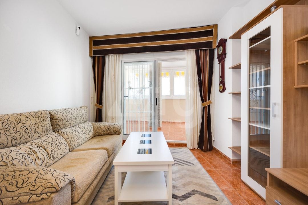 3 bedroom Penthouse in Torrevieja - CYM146971 - Photo - 3