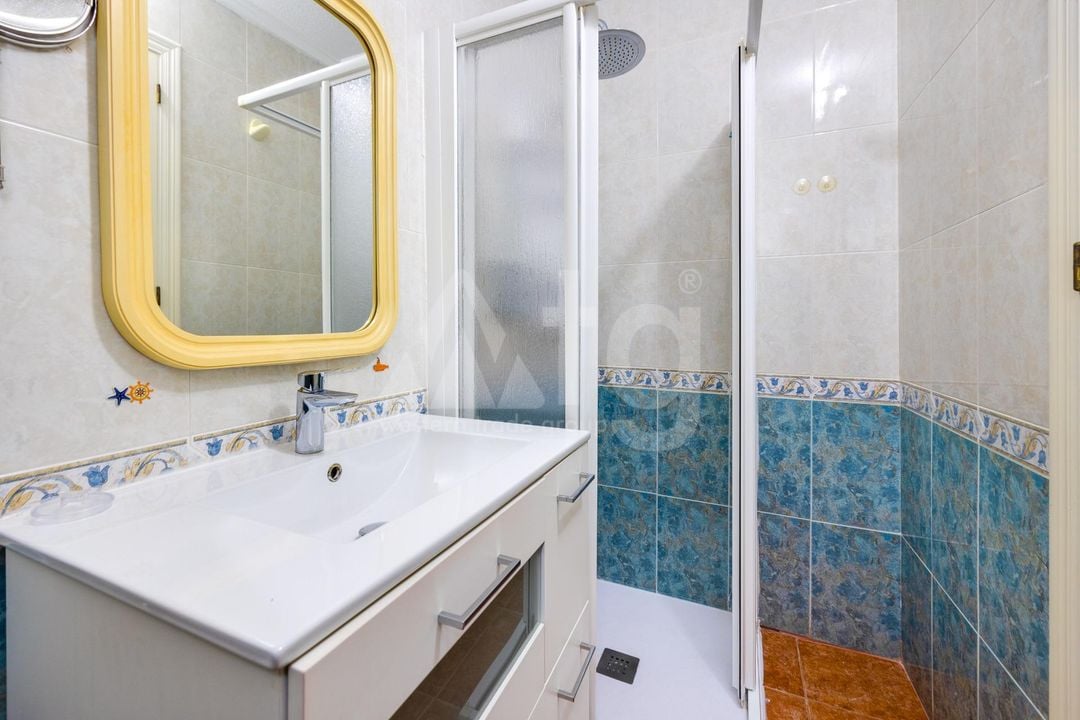3 bedroom Penthouse in Torrevieja - CYM146971 - Photo - 15