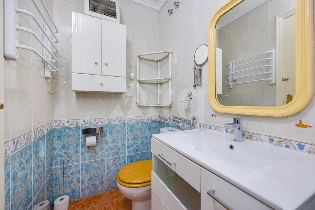 3 bedroom Penthouse in Torrevieja - CYM146971 - Photo - 14
