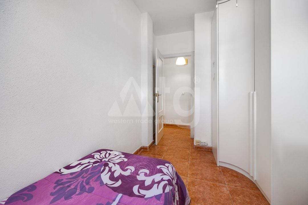 3 bedroom Penthouse in Torrevieja - CYM146971 - Photo - 9