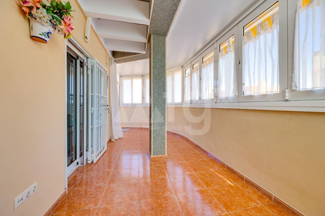 3 bedroom Penthouse in Torrevieja - CYM146971 - Photo - 20