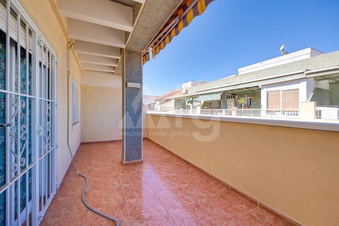 3 bedroom Penthouse in Torrevieja - CYM146971 - Photo - 22