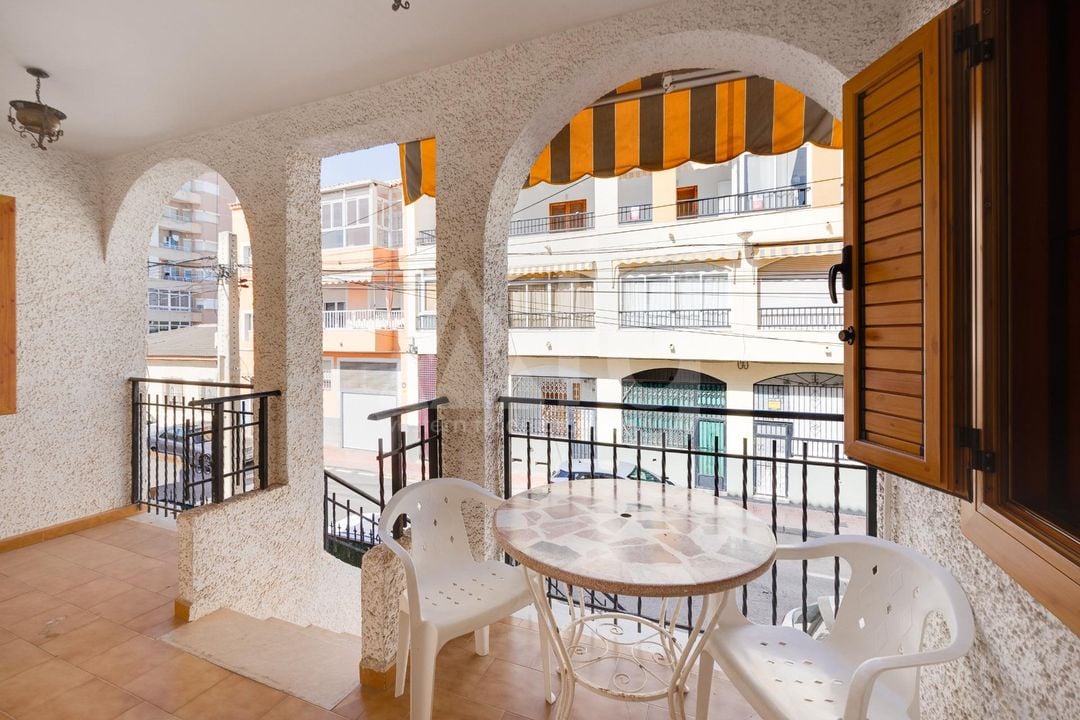 3 bedroom Bungalow in Torrevieja - CYM146972 - Photo - 31