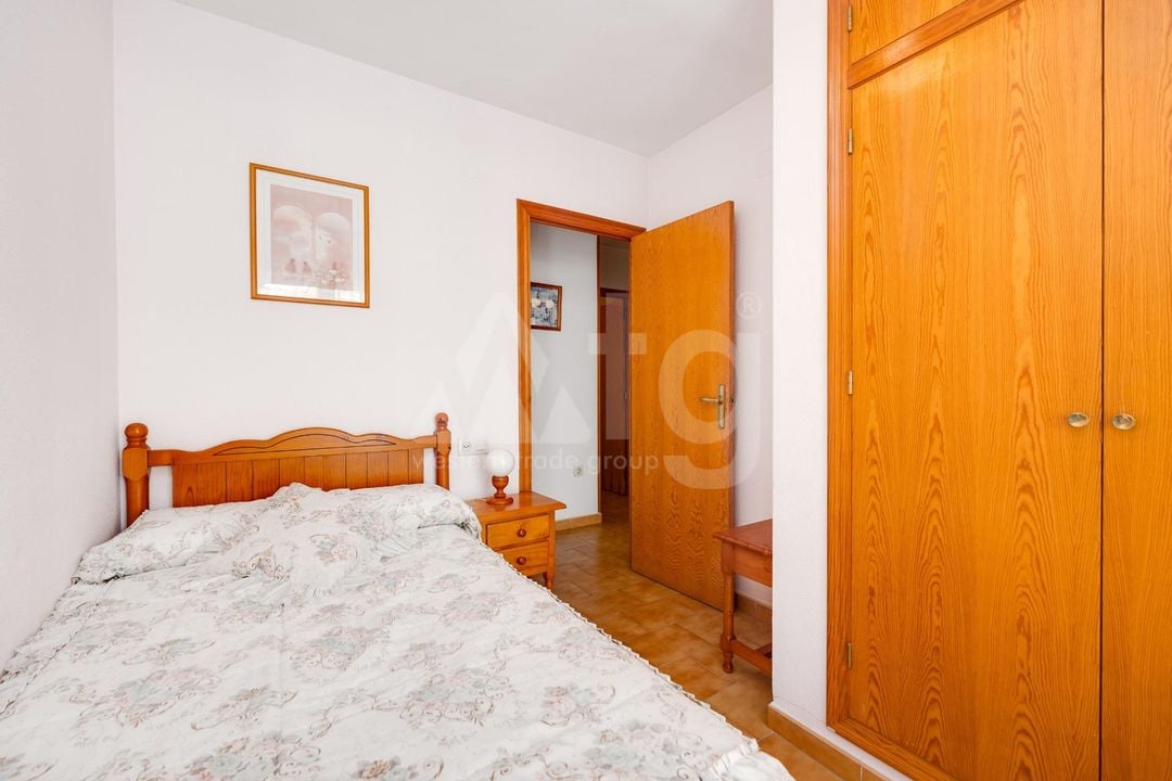 3 bedroom Bungalow in Torrevieja - CYM146972 - Photo - 16