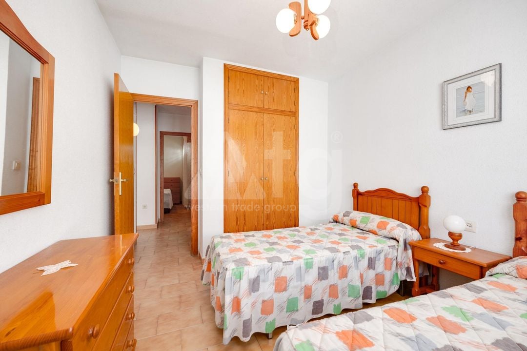 3 bedroom Bungalow in Torrevieja - CYM146972 - Photo - 18