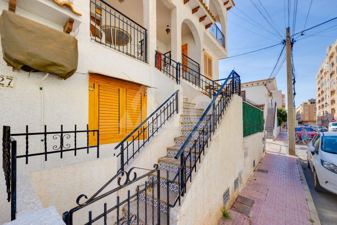 3 bedroom Bungalow in Torrevieja - CYM146972 - Photo - 32