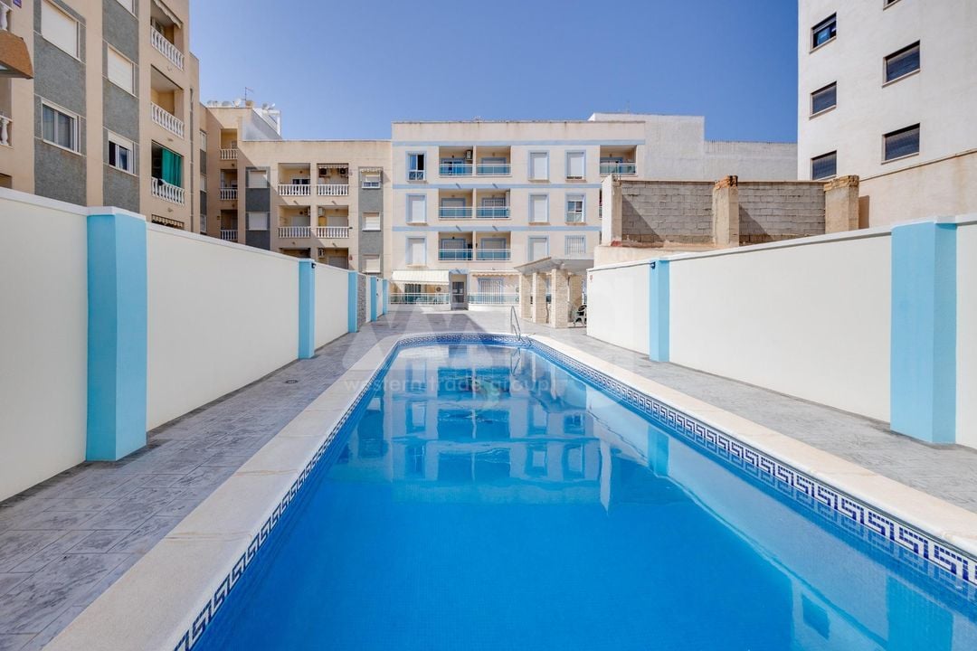 2 bedroom Apartment in Torrevieja - CYM146973 - Photo - 1