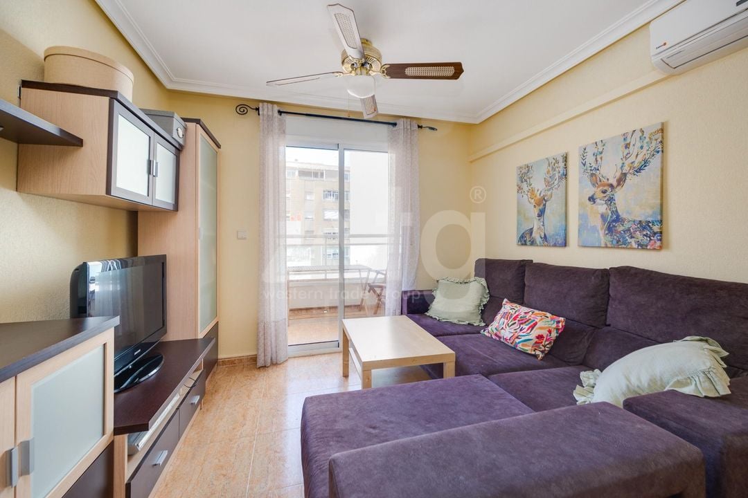 2 bedroom Apartment in Torrevieja - CYM146973 - Photo - 4