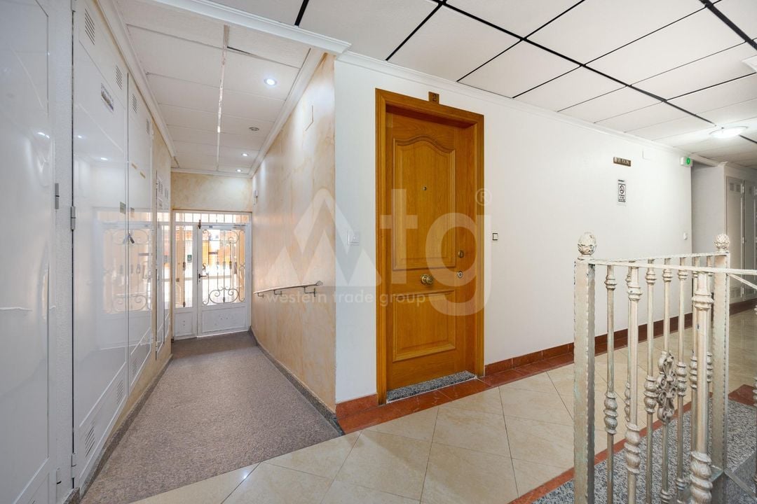 2 bedroom Apartment in Torrevieja - CYM146973 - Photo - 24
