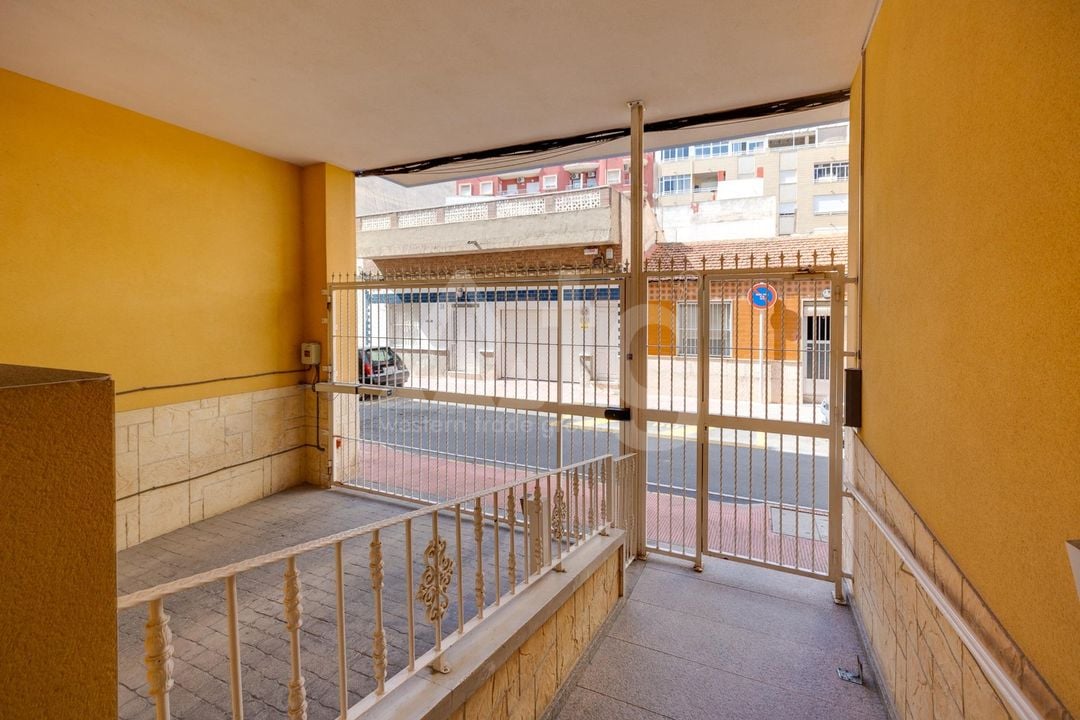 2 bedroom Apartment in Torrevieja - CYM146973 - Photo - 28