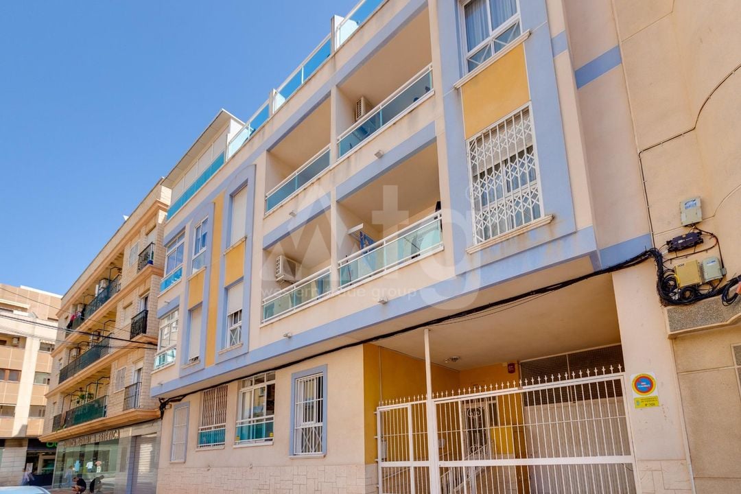 2 bedroom Apartment in Torrevieja - CYM146973 - Photo - 31