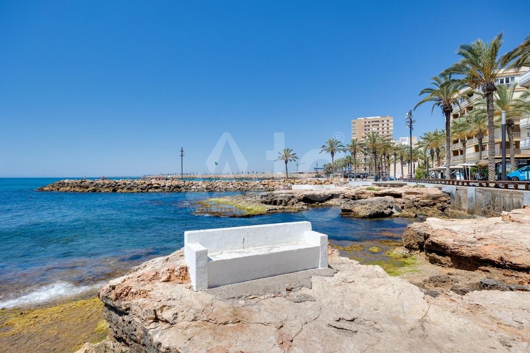 2 bedroom Apartment in Torrevieja - CYM146973 - Photo - 34