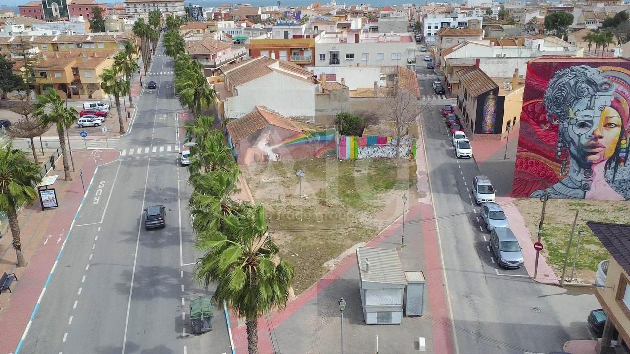 Pozemek   v Los Alcázares, - CYM146976 - Foto - 1