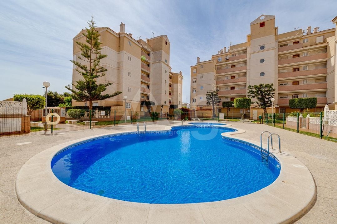 2 bedroom Apartment in Torrevieja - CYM146977 - Photo - 1